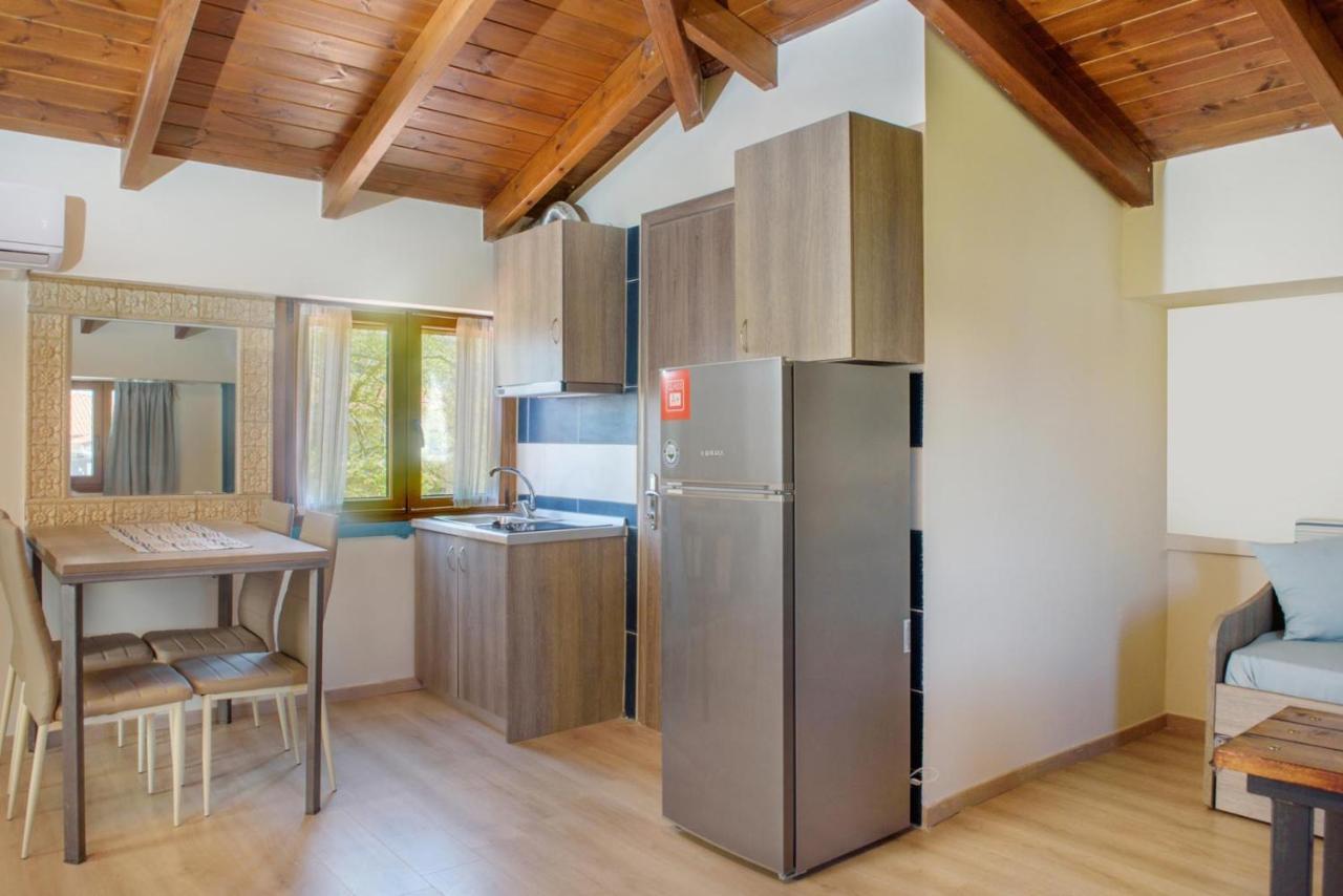 3D Iliadis Suites إيريسوس المظهر الخارجي الصورة