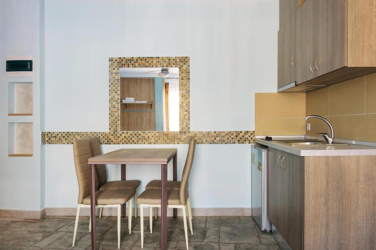 3D Iliadis Suites إيريسوس المظهر الخارجي الصورة
